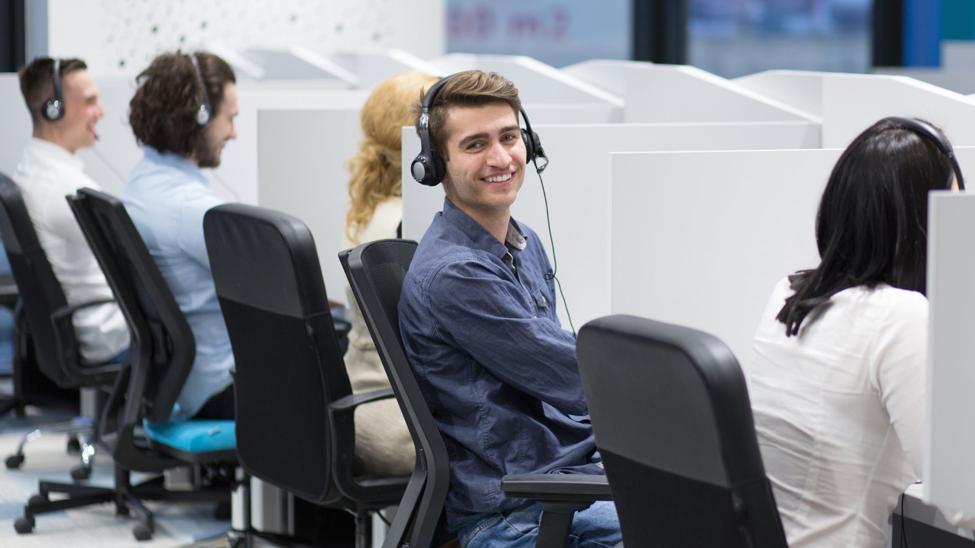 The Top Tips for Ensuring a HIPAA-Compliant Call Center