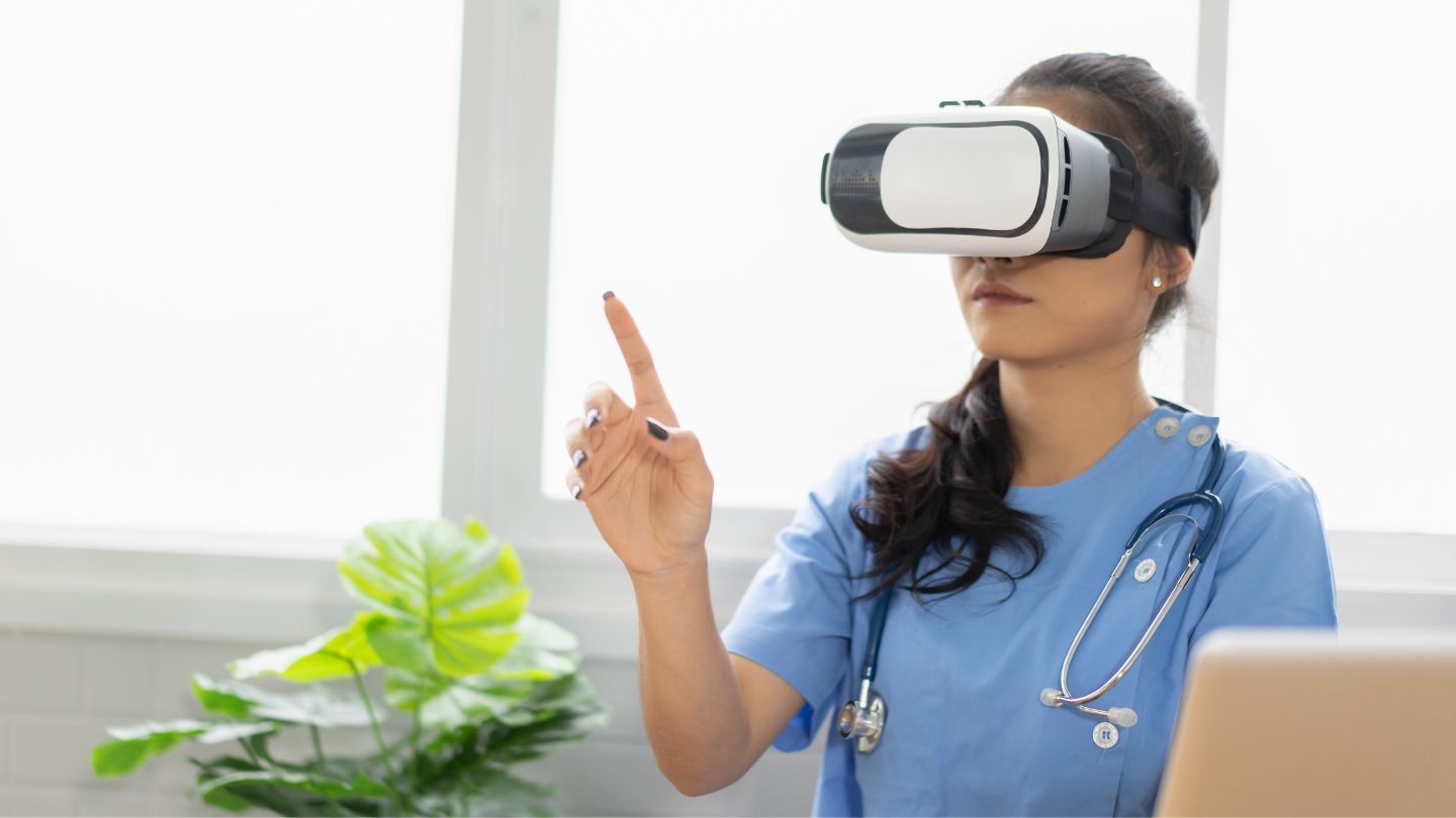 How Augmented Reality Videos in Healthcare Transforms Patient Care: Key Benefits and Innovations