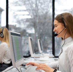 How Health Call Centers Support Healthcare Providers During High Volume Seasons: Best Practices and Benefits