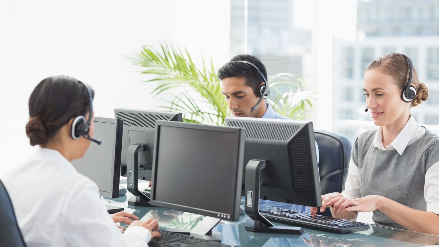 How Medical Call Centers Improve Care Coordination Across Healthcare Systems for Better Patient Outcomes