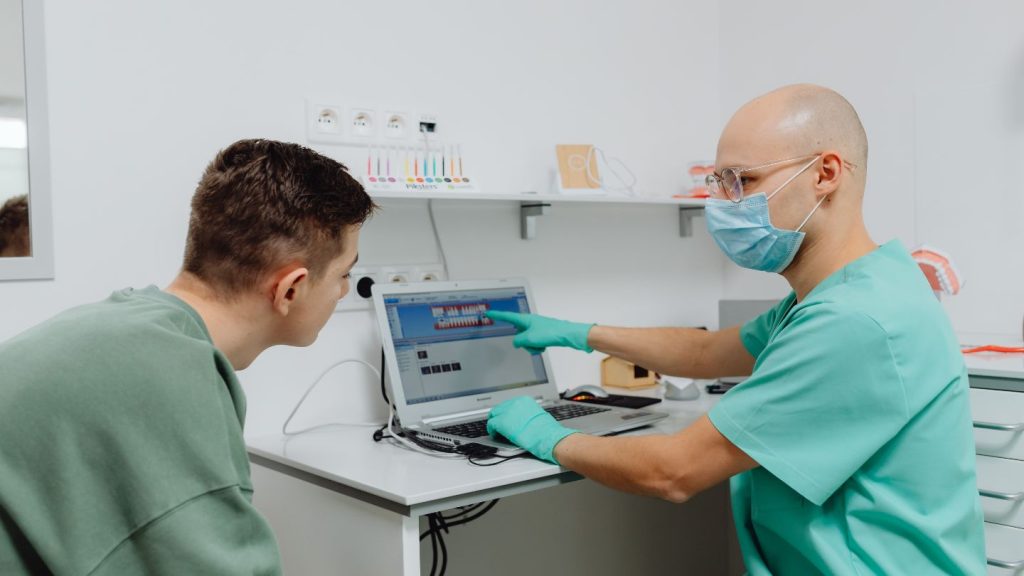 Implementing Patient Engagement Solutions: Practical Steps for FQHC Leaders